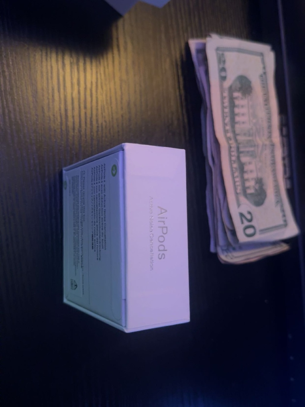 Apple AirPods Boxed Set - White